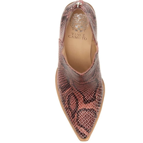 LAST 6 Vince Camuto Gigietta Snakeskin Emboss Boot - Picture 5 of 12